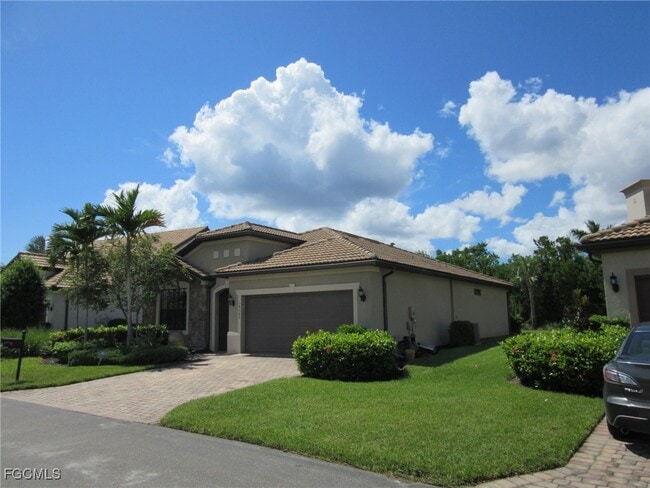 Building Photo - 14589 Laguna Dr