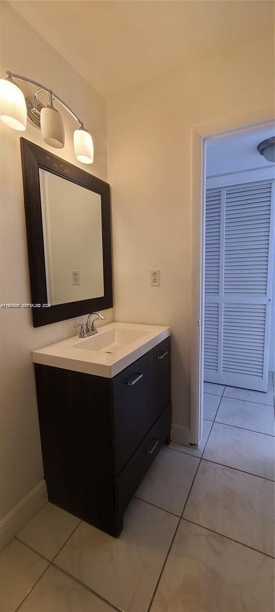 Foto del edificio - 1540 NE 191st St