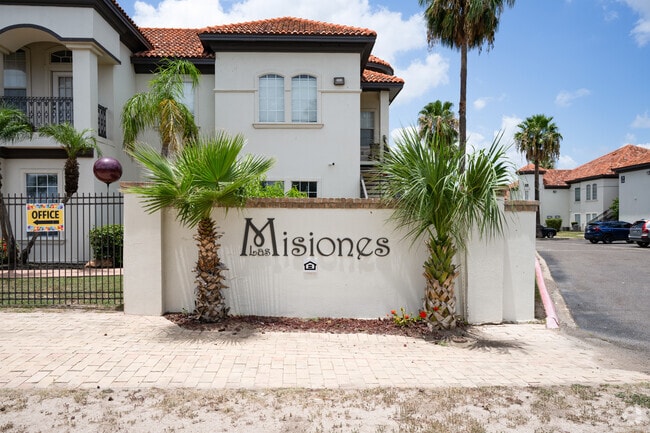 Building Photo - Las Misiones