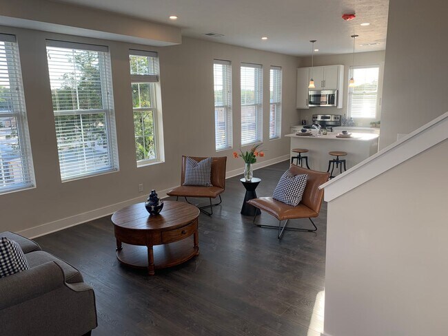 Building Photo - New 2 Bedroom 2.5 Bathroom Multi Level Corner Unit Flat Ralston