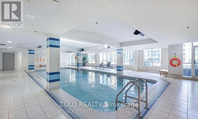 Building Photo - 30 Grand Trunk Crescent