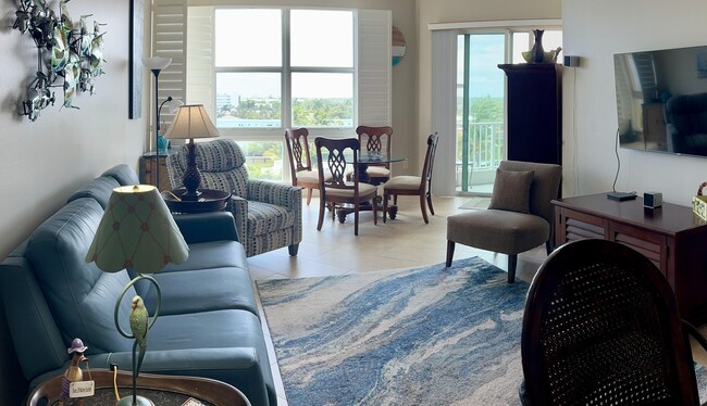 Foto del edificio - 806 E Windward Way