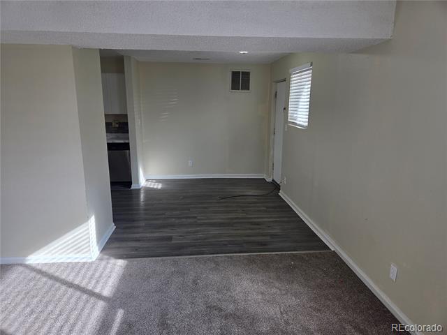 Foto del edificio - 360 S Wolff St