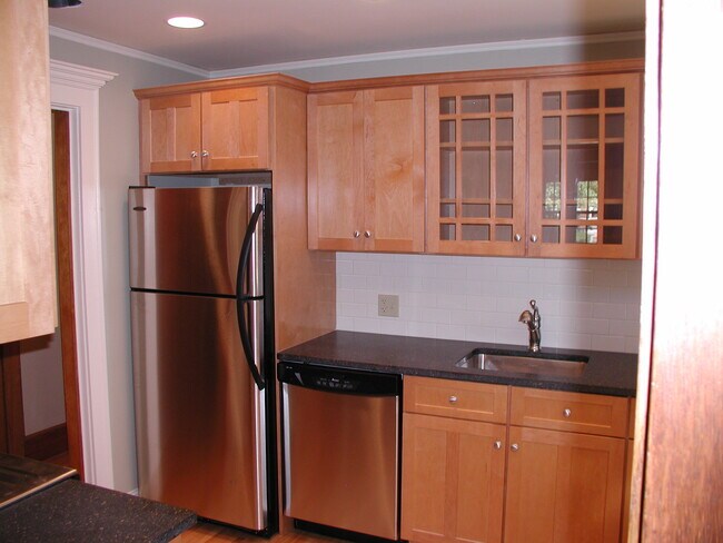 Foto del edificio - 3037 Knox Ave S