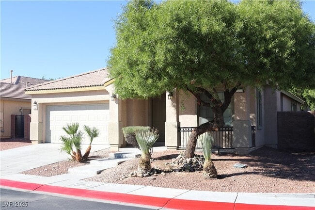 Foto del edificio - 3764 Bowers Hollow Ave