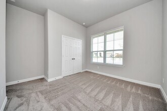 Building Photo - 2968 Golden Dust Dr