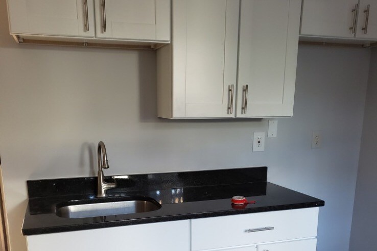 Foto principal - 230 Fort Pleasant Ave