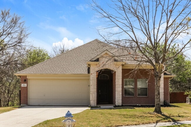 Building Photo - 904 Starling Ln