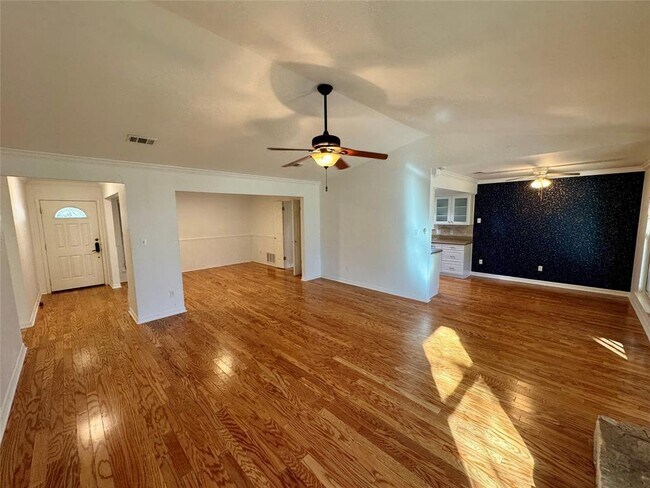 Foto del edificio - 5109 Summerset Trail