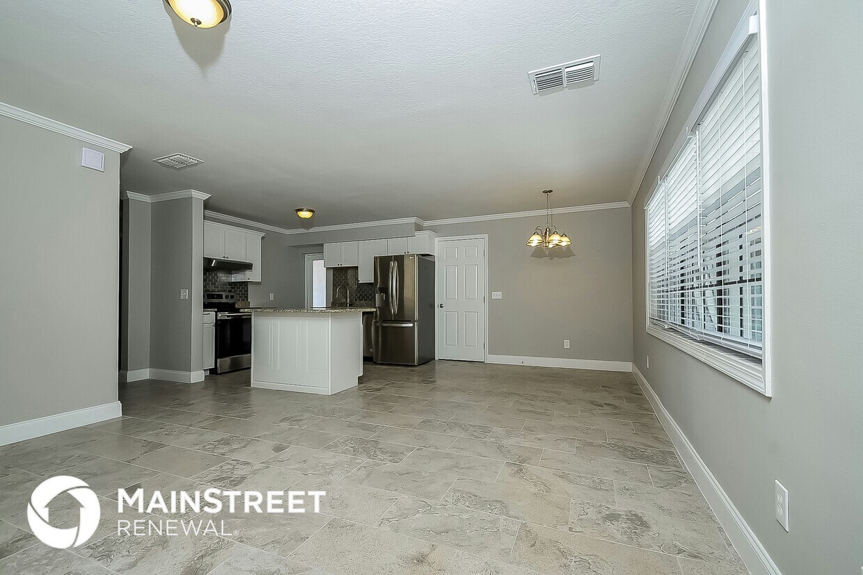 Foto principal - 2520 Ave A SW