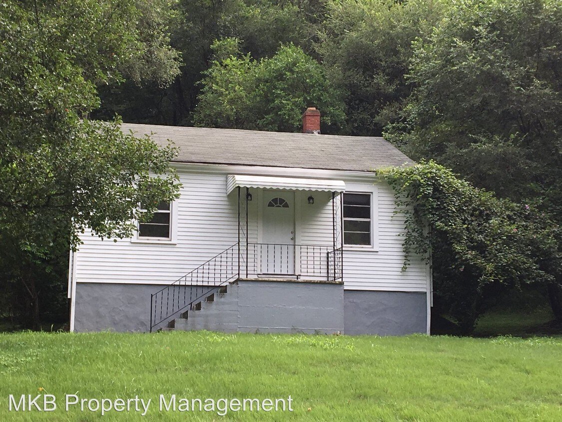 Primary Photo - 2 br, 1 bath House - 1810 Rutrough Road