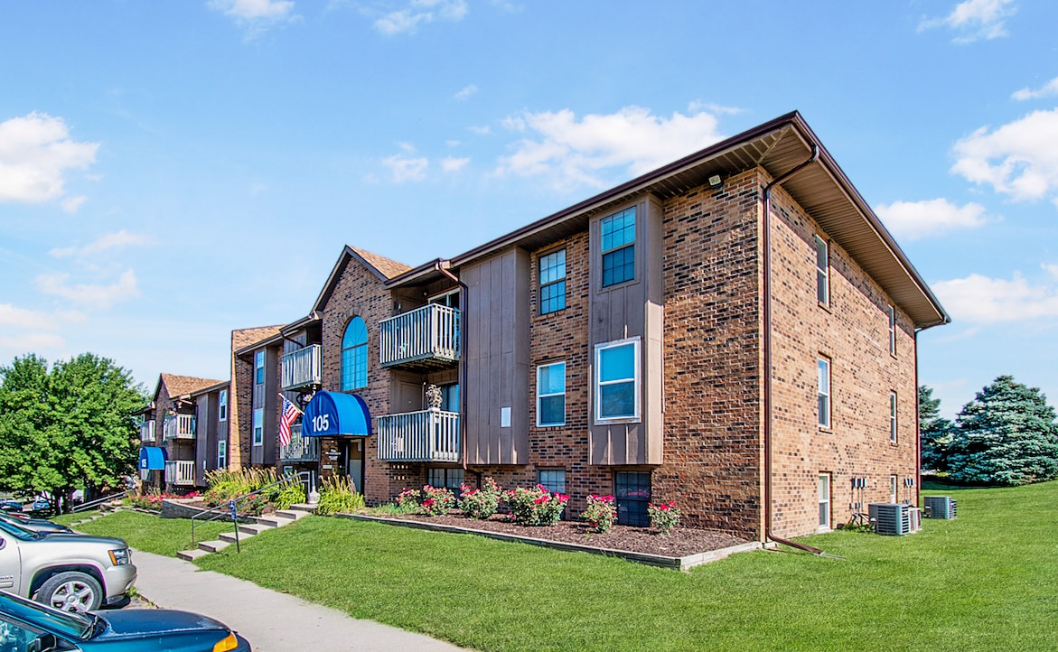 107 W Gold Coast Rd Unit 27, Papillion, NE 68046 Room for Rent in Papillion, NE