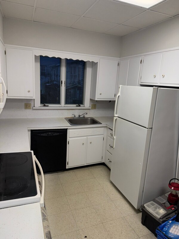 Foto del edificio - 614 Exeter Ave