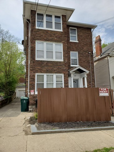 total building - 2923 Euclid Ave Apartments