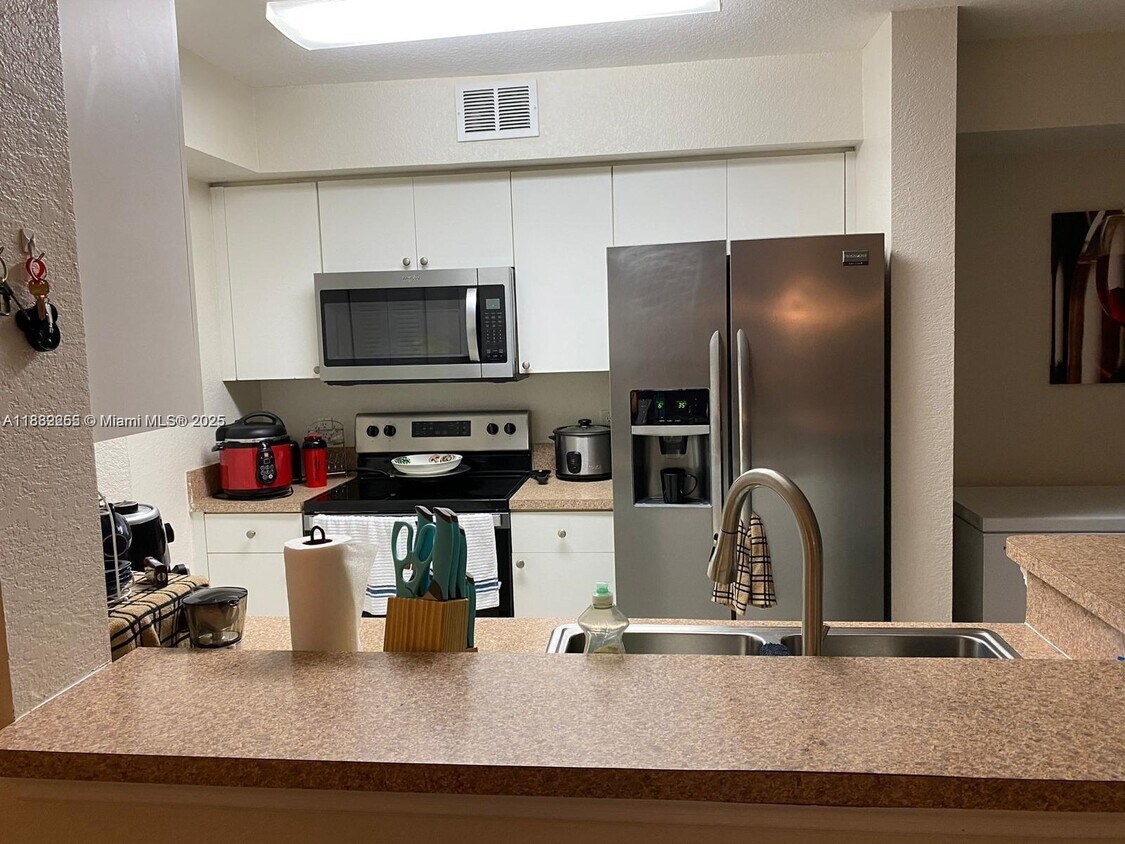 Foto principal - 15422 SW 284th St