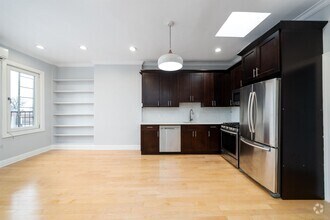 Building Photo - 13 Bentley Ave