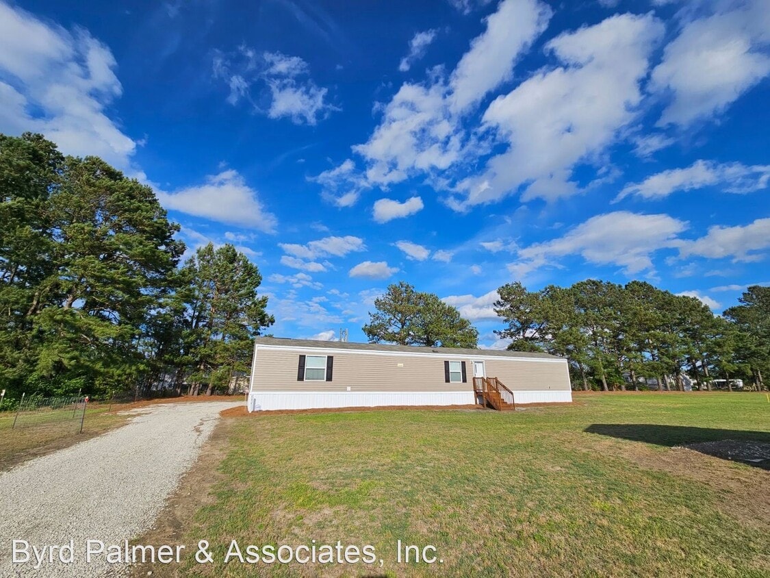 Primary Photo - 3 br, 2 bath House - 134 Blissful Court