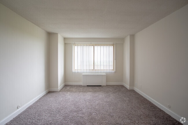 Bedroom - Premier at Cherry Hill