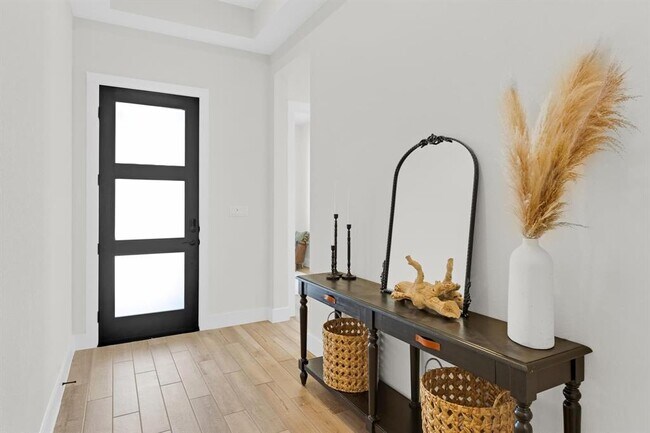 Foto del edificio - 378 Carpenter Hill Dr