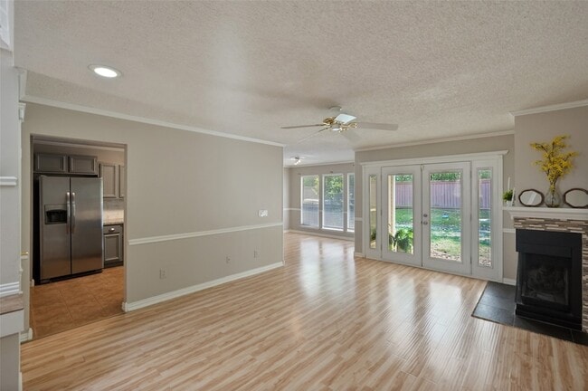 Building Photo - 3311 Golden Trails Dr