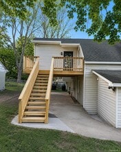Building Photo - 809 Tower Ave