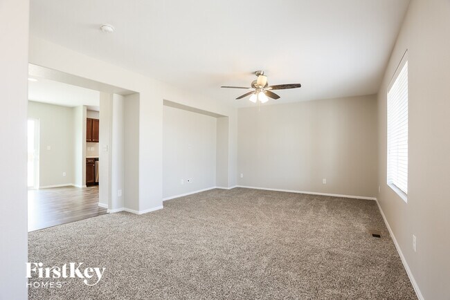 Building Photo - 227 S Newbern Ct