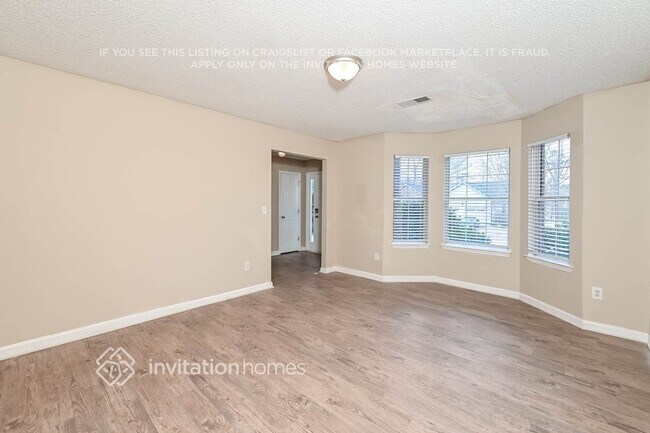 Building Photo - 624 Granite Trce