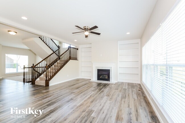 Foto del edificio - 476 Timber Valley Trail