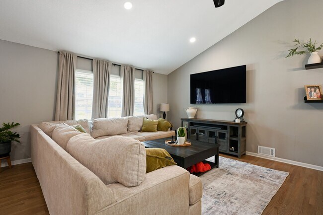 Foto del edificio - 205 SW Craigmont Dr