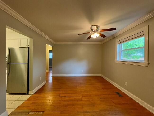 Foto del edificio - 11 Warren Lodge Ct