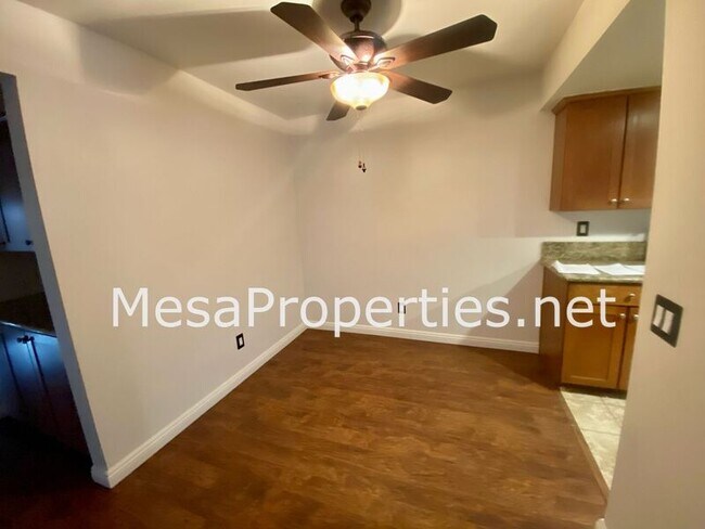 Foto del edificio - 920 S Palmetto Ave