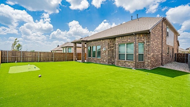 Building Photo - 2507 Henley Wy