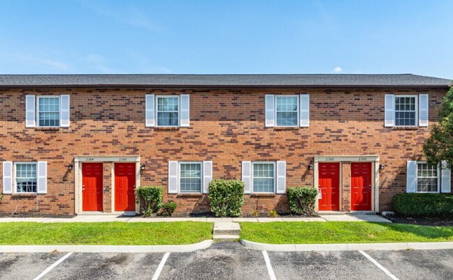 Foto del interior - Pinecrest Village Apartments - Promotion Extended Through May 31st, 2026