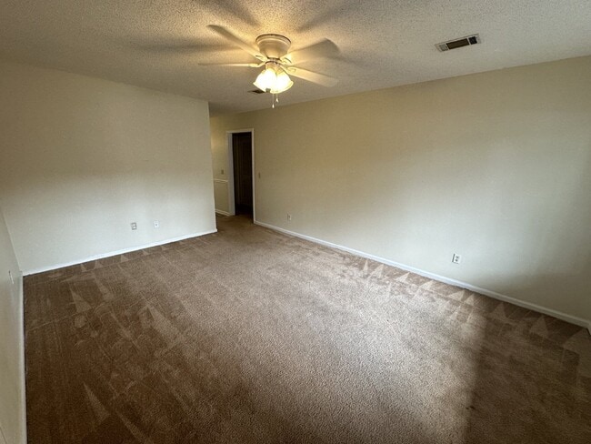 Foto del edificio - Condo for Rent