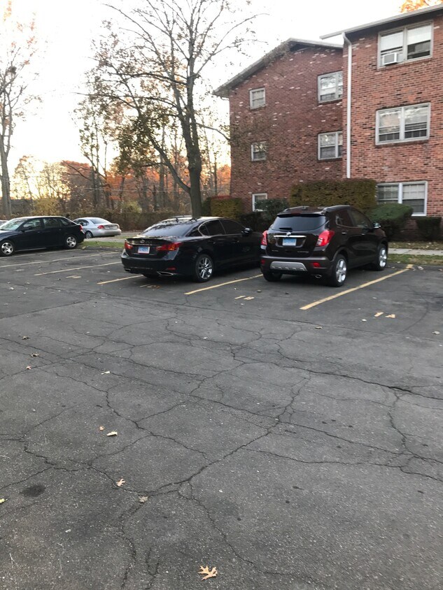 Parking lot - 2 Treat St