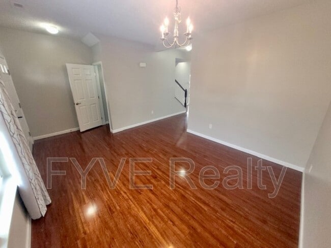 Building Photo - 2059 Matt Way
