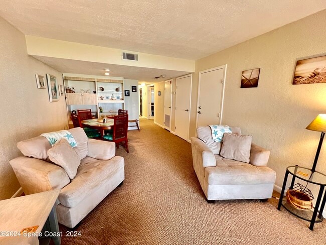 Building Photo - 4600 Ocean Beach Blvd