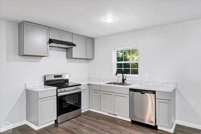 Building Photo - 3 Bedroom Home in Jonesboro School District