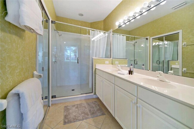 Foto del edificio - 10125 Colonial Country Club Blvd
