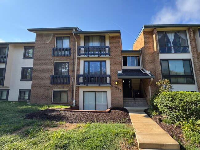 Building Photo - 10222 Bushman Dr