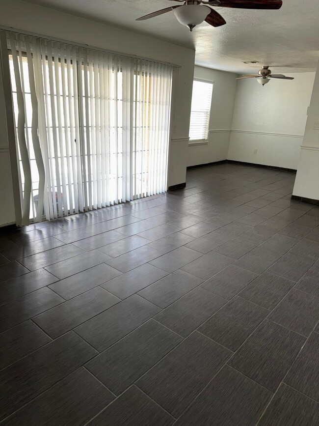 Photo - 4029 Versailles Dr Townhome