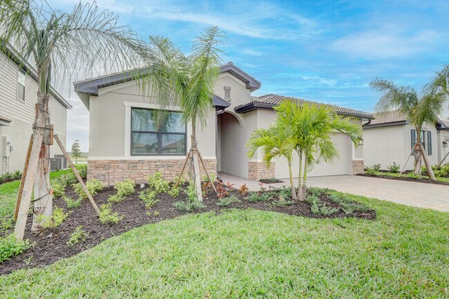 Building Photo - 18315 Ridgeline Dr
