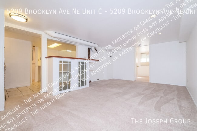 Photo - 5209 Brooklyn Ave Ne Unit C-5209 Brooklyn Ave Ne Unit C Apartment
