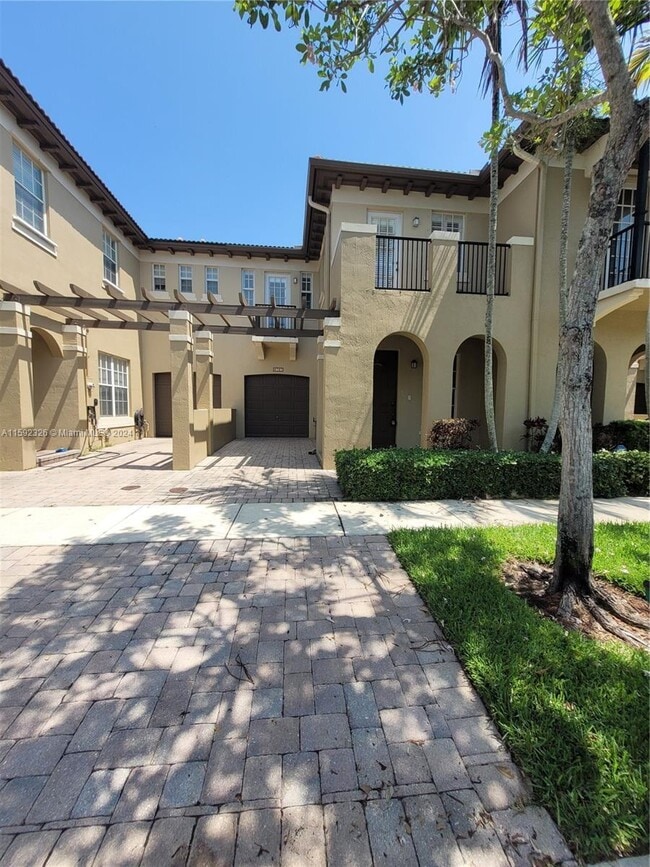 Building Photo - 8707 Buckskin Manor