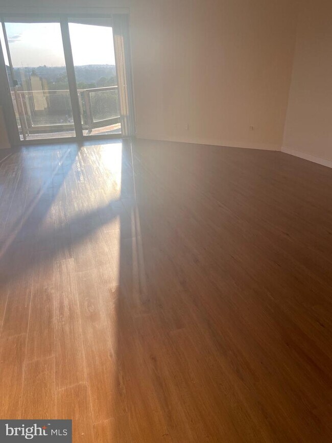 Foto del edificio - 2401 Pennsylvania Ave