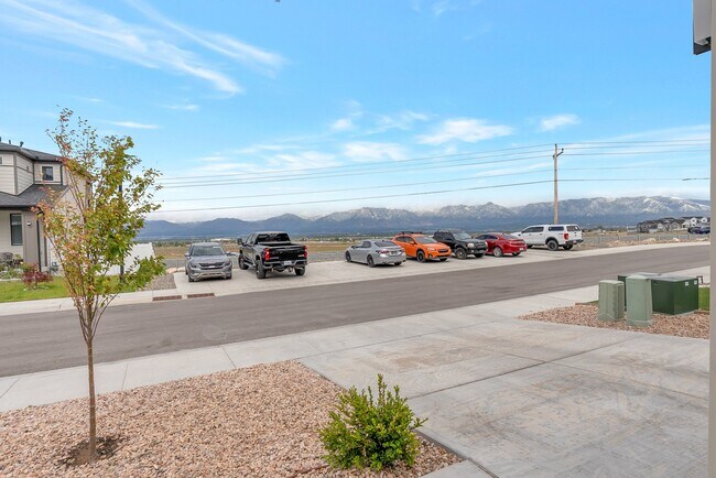 Foto del edificio - 6720 Peak Dr