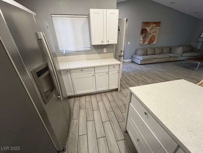 Foto del edificio - 3421 Mournful Call Ct