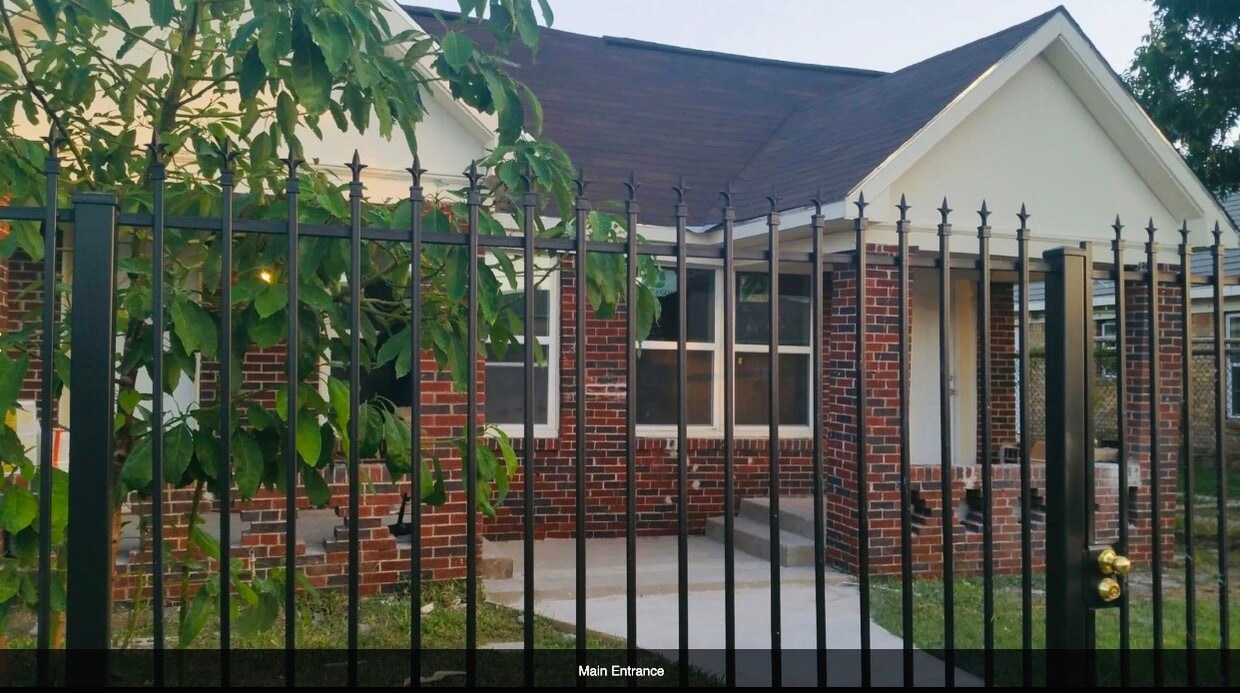 Foto principal - 5024 Jefferson St