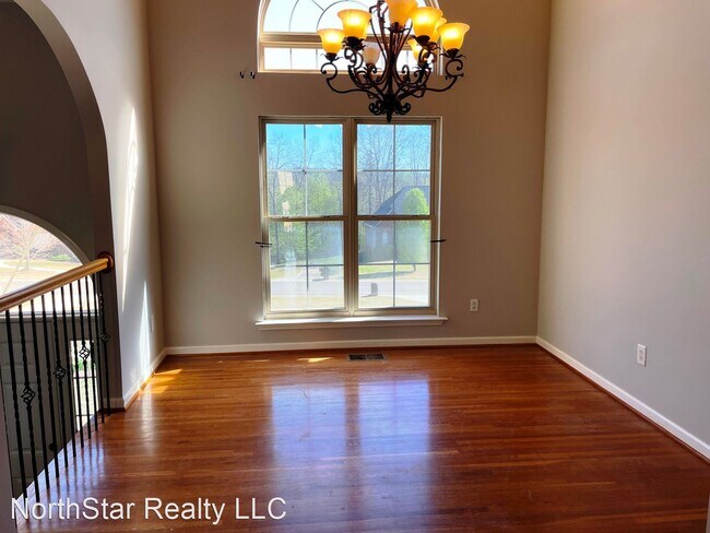 Foto del edificio - 4 br, 3 bath House - 3153 Cahaba Park Dr