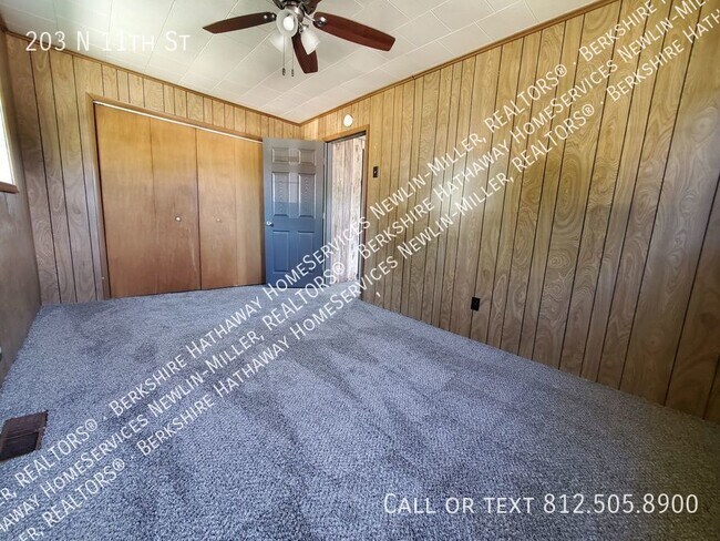 Building Photo - 2 Bedroom House, Clinton